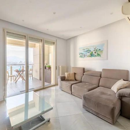 5 Stars Apart Sea View Генуя Экстерьер фото