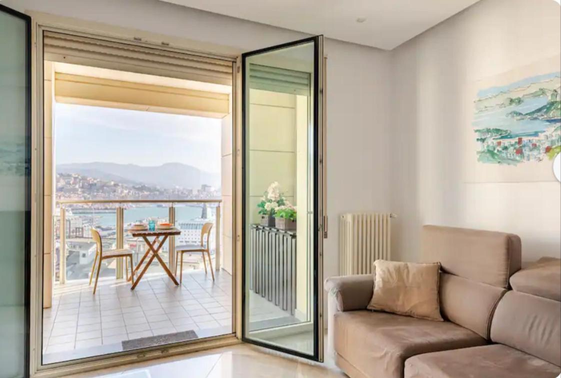 5 Stars Apart Sea View Генуя Экстерьер фото